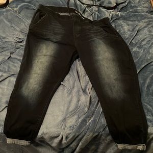 Signature by Levi 3x jogger jeans